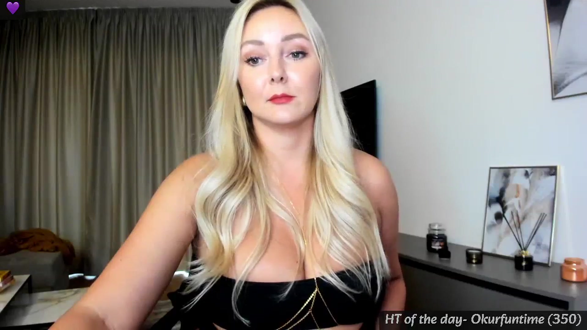 Gallery image thumbnail from Mi_Ha's myfreecams stream on, 08/03/2024, 15:22 image 9 of 20