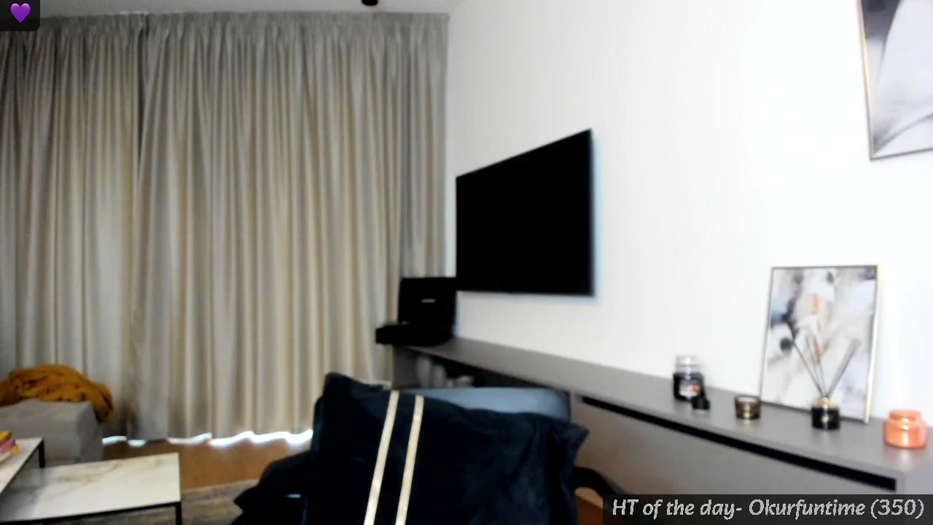 Gallery image thumbnail from Mi_Ha's myfreecams stream on, 08/03/2024, 15:22 image 14 of 20