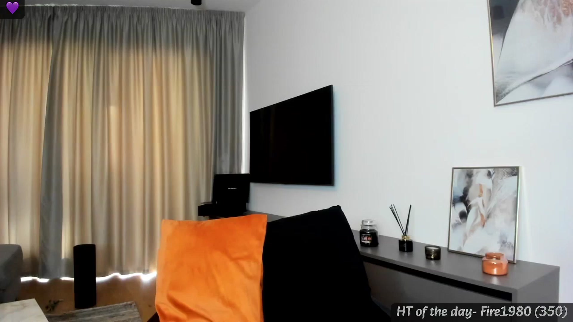 Gallery image thumbnail from Mi_Ha's myfreecams stream on, 08/22/2024, 14:58 image 12 of 20