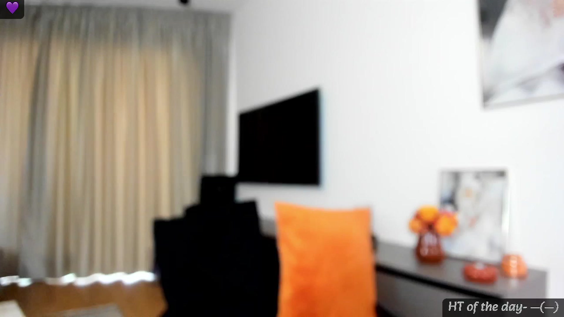 Gallery image thumbnail from Mi_Ha's myfreecams stream on, 08/31/2024, 15:12 image 5 of 20