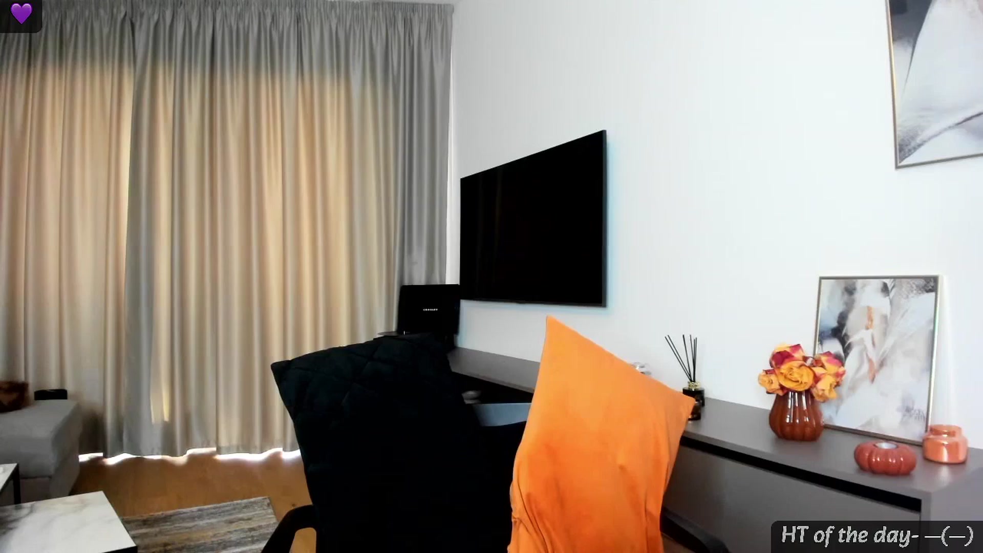 Gallery image thumbnail from Mi_Ha's myfreecams stream on, 09/01/2024, 15:03 image 5 of 20