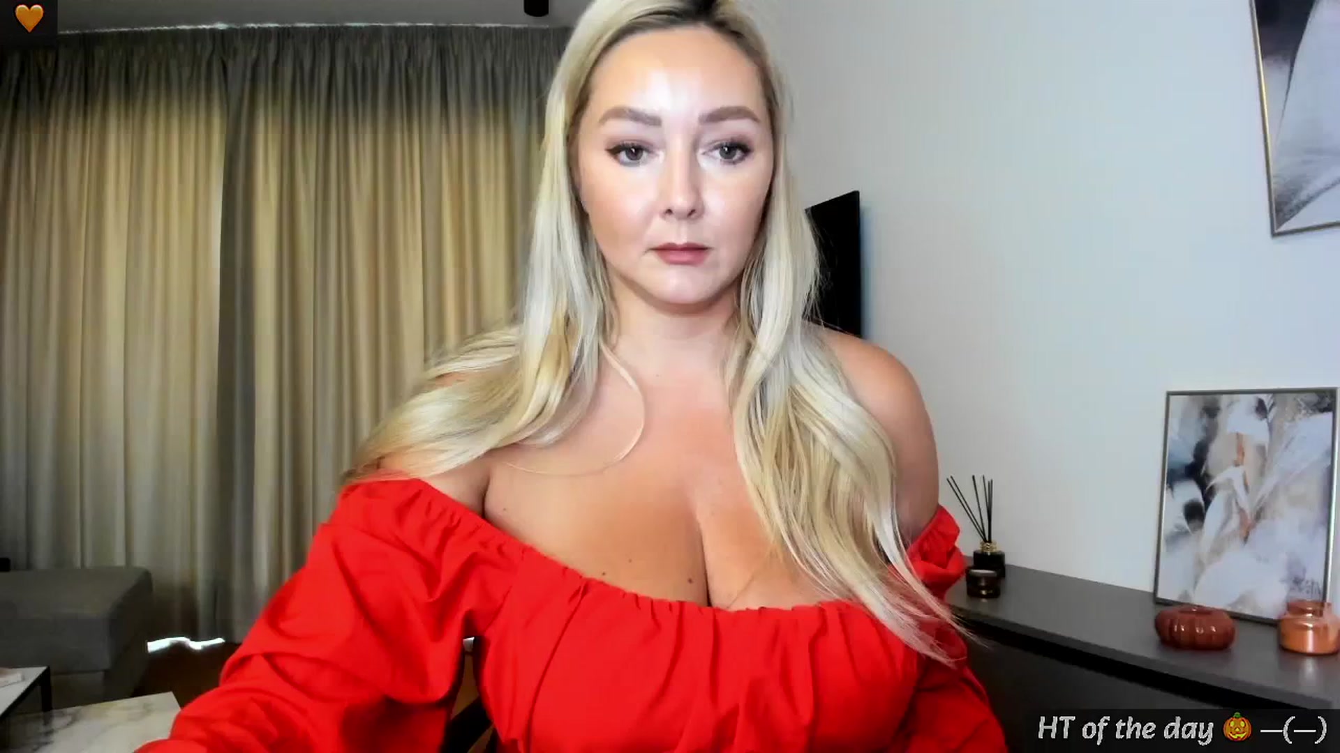 Gallery image thumbnail from Mi_Ha's myfreecams stream on, 09/03/2024, 14:33 image 1 of 20