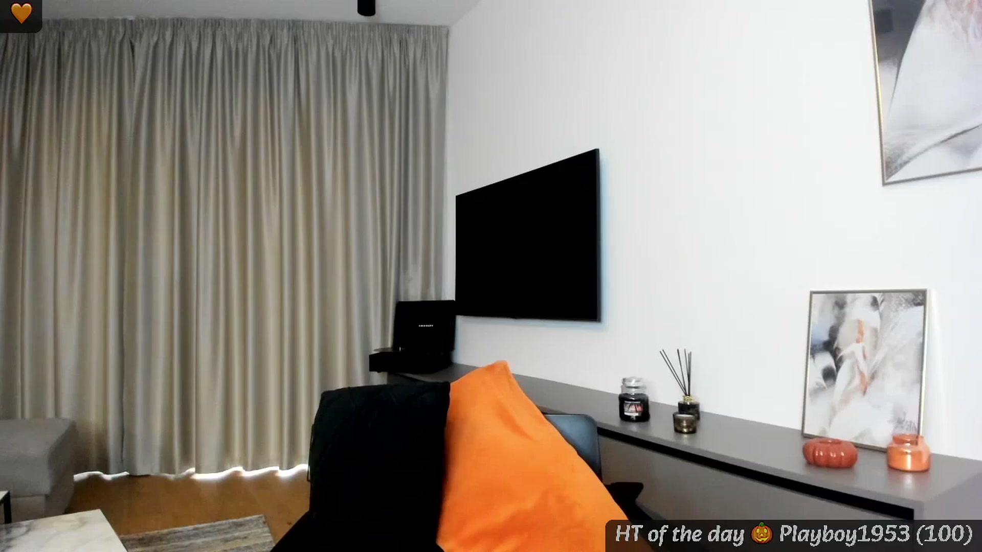 Gallery image thumbnail from Mi_Ha's myfreecams stream on, 09/03/2024, 15:40 image 7 of 20