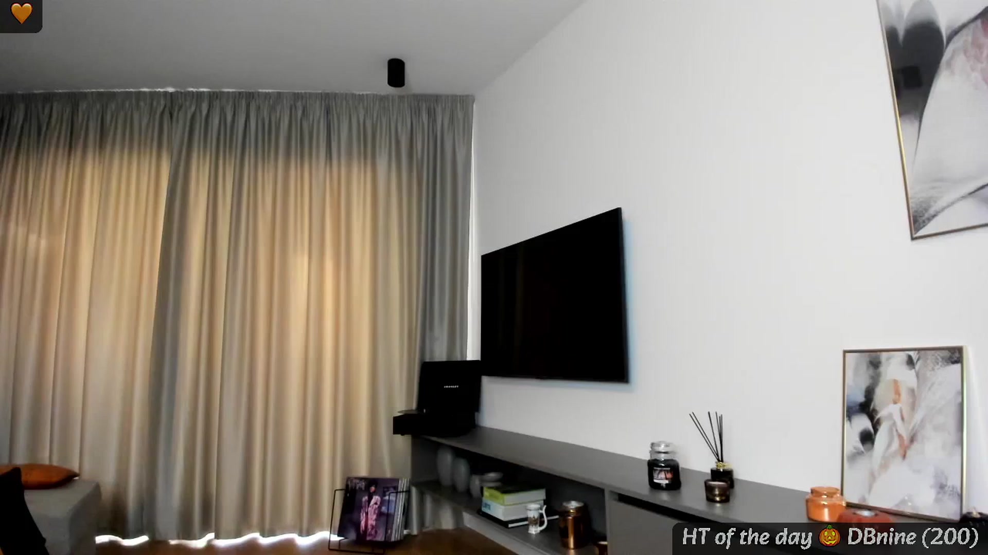 Gallery image thumbnail from Mi_Ha's myfreecams stream on, 09/05/2024, 14:14 image 20 of 20