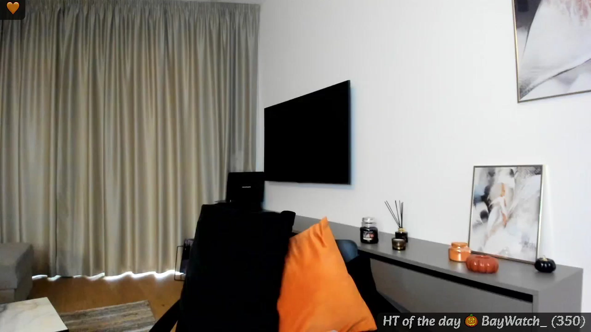 Gallery image thumbnail from Mi_Ha's myfreecams stream on, 09/08/2024, 15:37 image 18 of 20