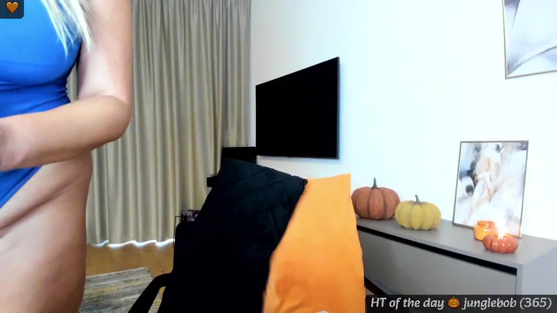 Gallery image thumbnail from Mi_Ha's myfreecams stream on, 09/11/2024, 16:00 image 17 of 20
