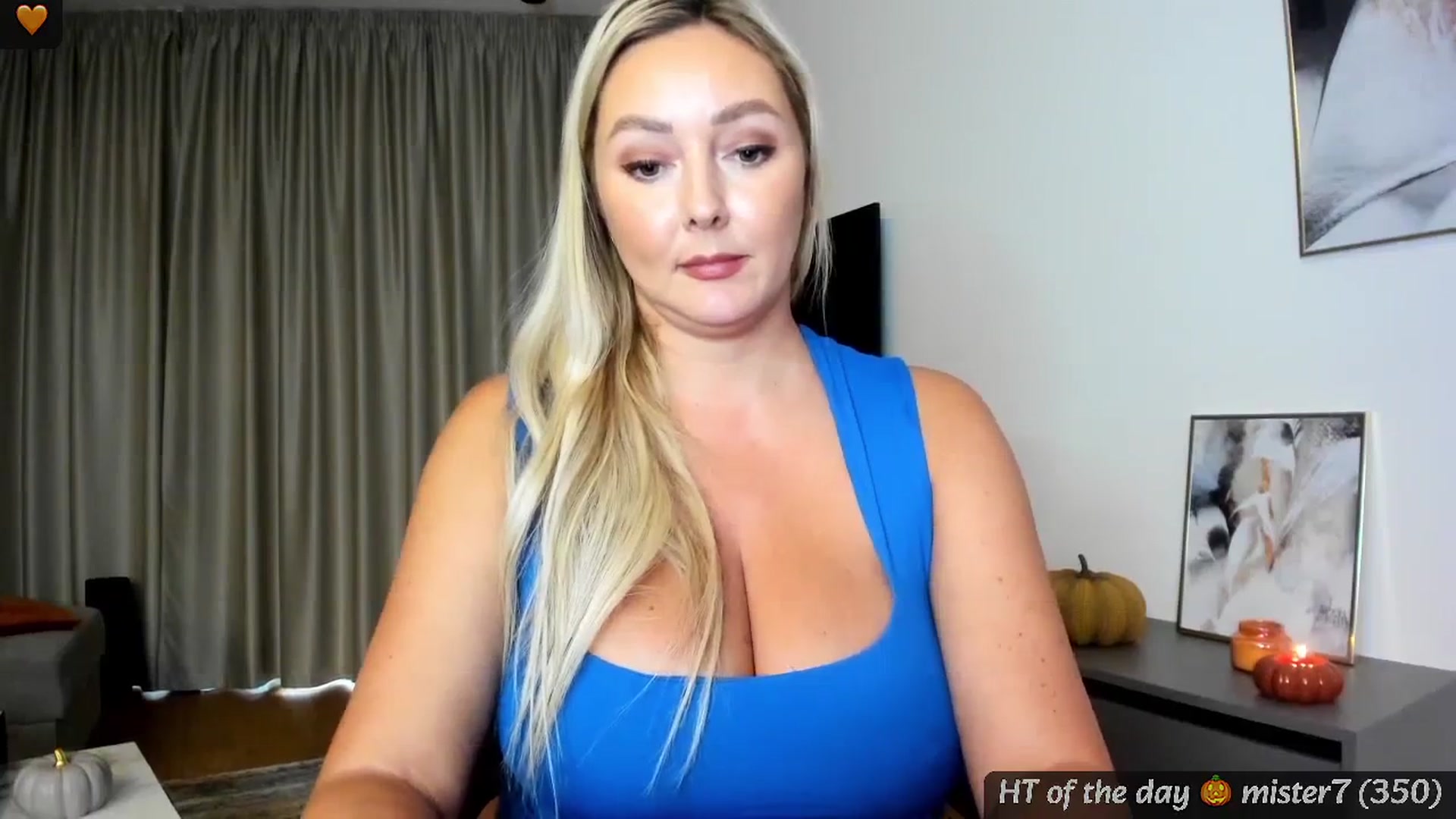 Gallery image thumbnail from Mi_Ha's myfreecams stream on, 09/11/2024, 16:00 image 9 of 20