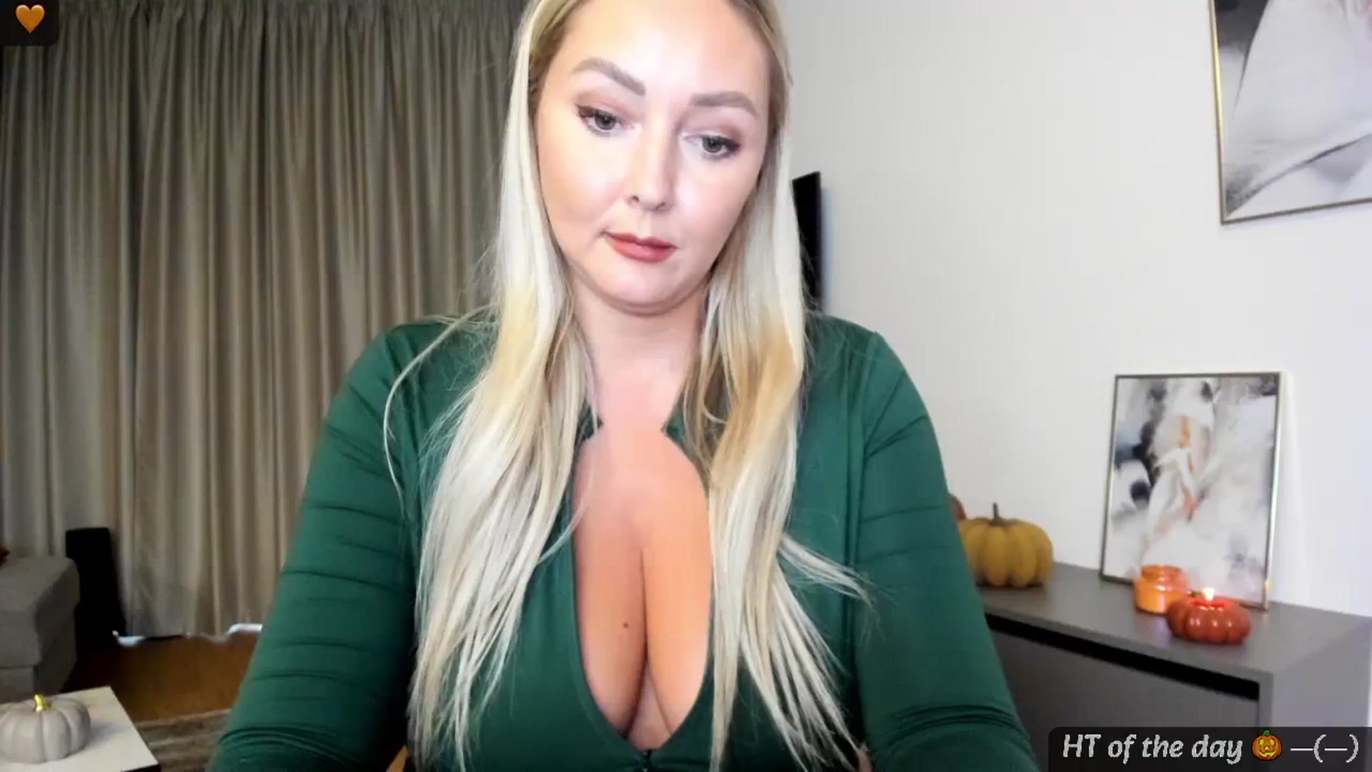 Gallery image thumbnail from Mi_Ha's myfreecams stream on, 09/12/2024, 15:14 image 20 of 20