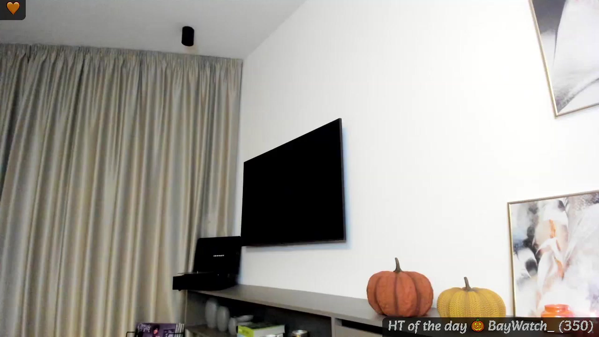 Gallery image thumbnail from Mi_Ha's myfreecams stream on, 09/12/2024, 16:41 image 11 of 20