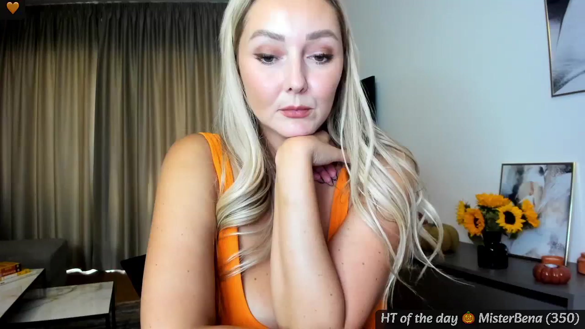 Gallery image thumbnail from Mi_Ha's myfreecams stream on, 09/20/2024, 15:43 image 13 of 20