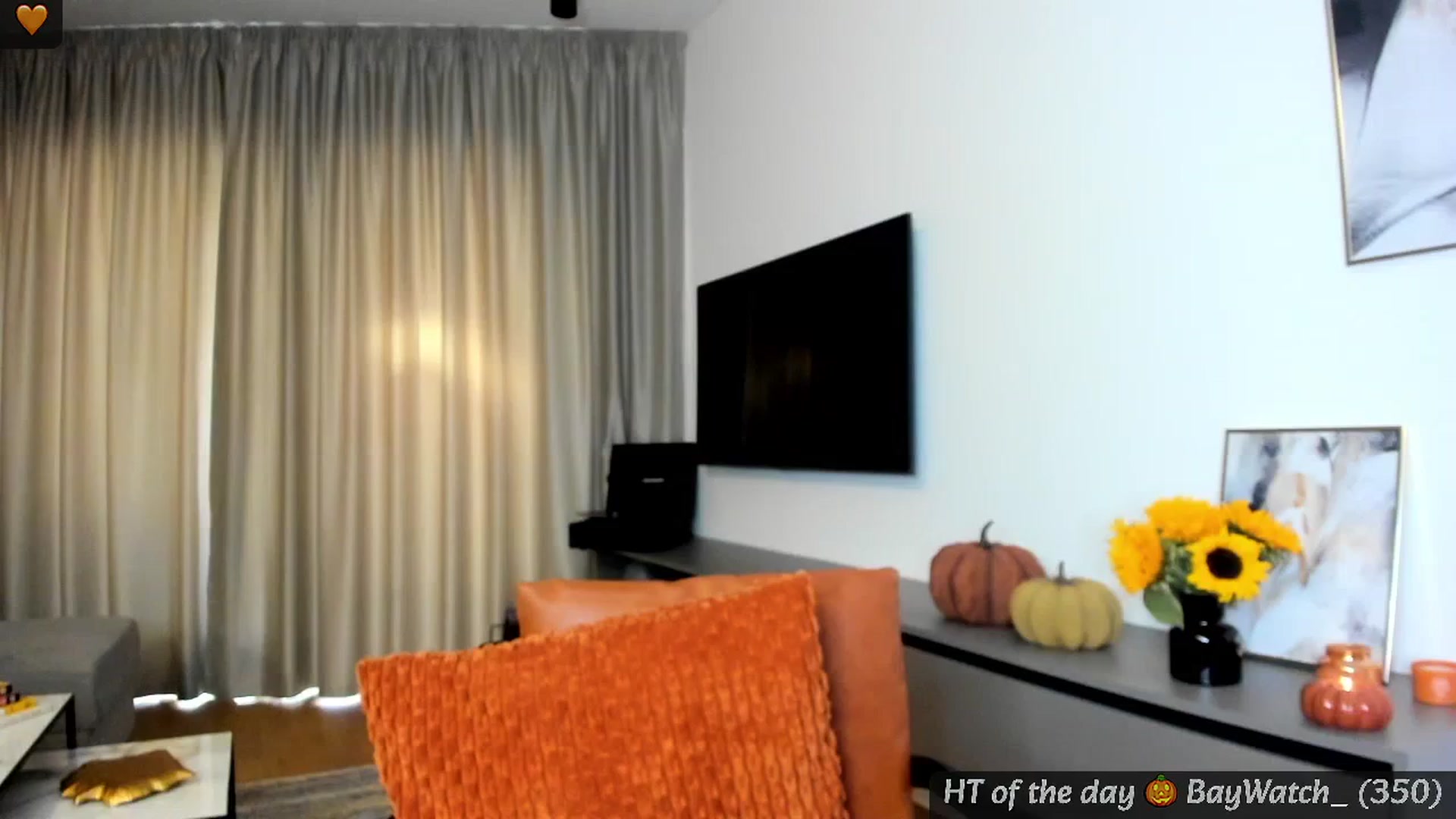Gallery image thumbnail from Mi_Ha's myfreecams stream on, 09/22/2024, 15:47 image 9 of 20