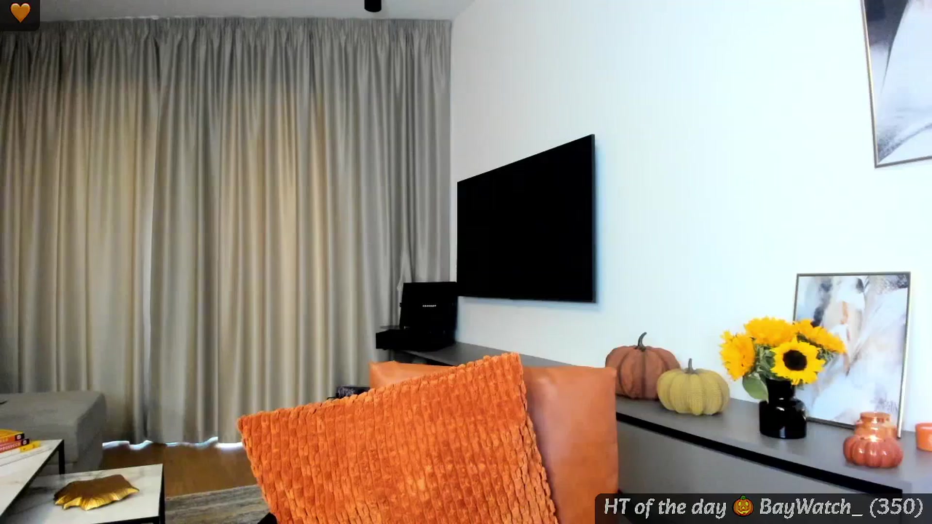 Gallery image thumbnail from Mi_Ha's myfreecams stream on, 09/22/2024, 15:47 image 20 of 20
