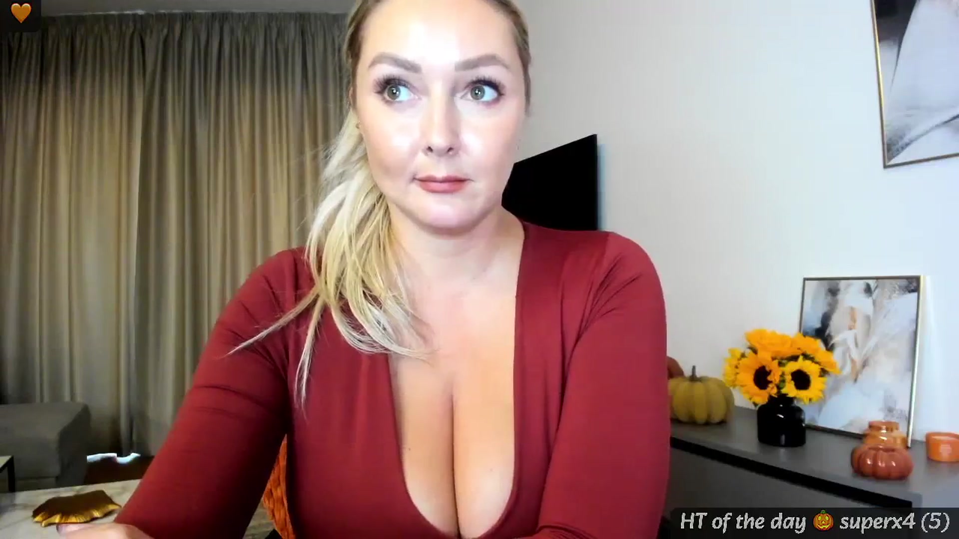 Gallery image thumbnail from Mi_Ha's myfreecams stream on, 09/23/2024, 15:42 image 17 of 20