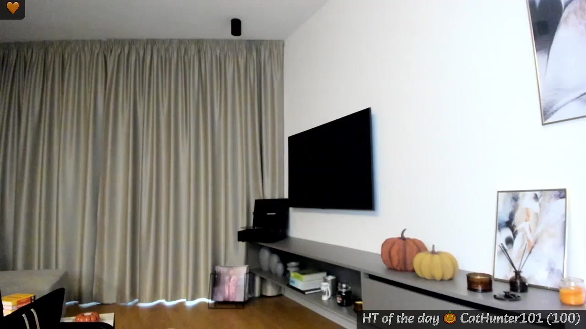 Gallery image thumbnail from Mi_Ha's myfreecams stream on, 10/04/2024, 16:06 image 8 of 20