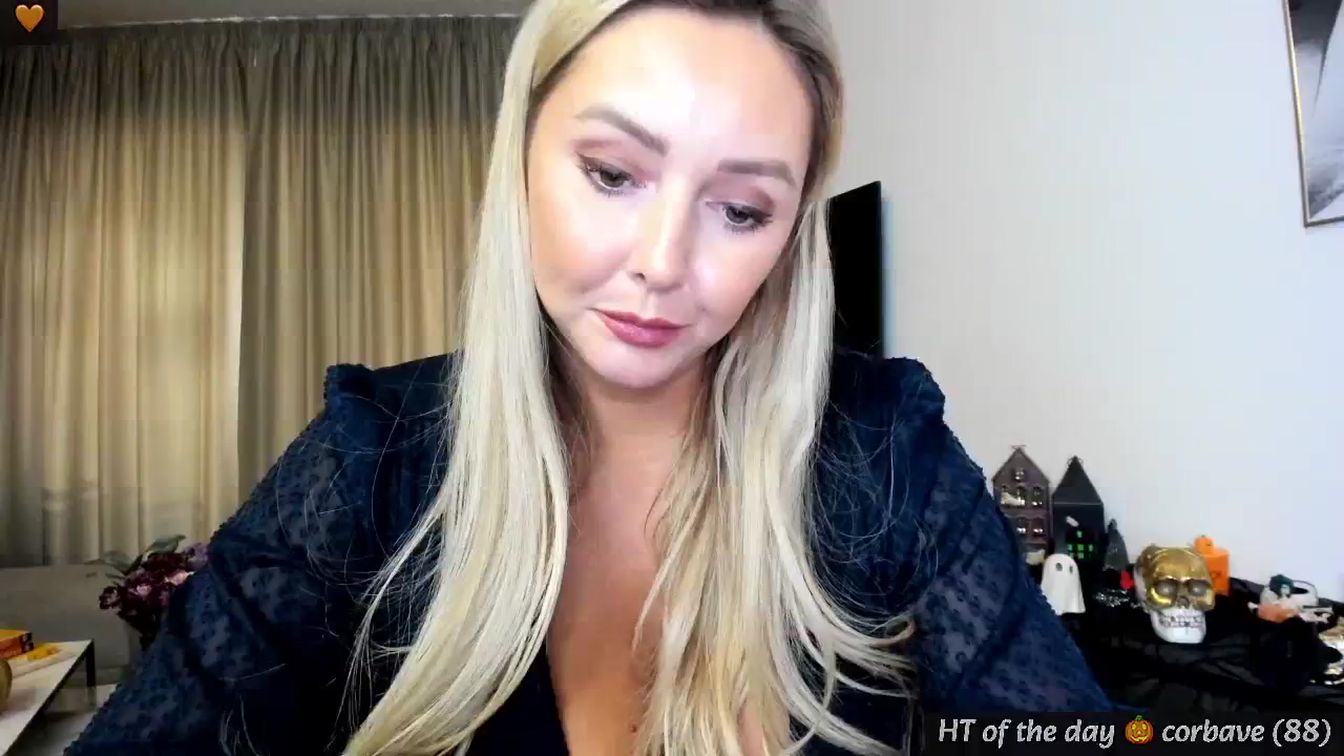 Gallery image thumbnail from Mi_Ha's myfreecams stream on, 10/17/2024, 16:25 image 2 of 20