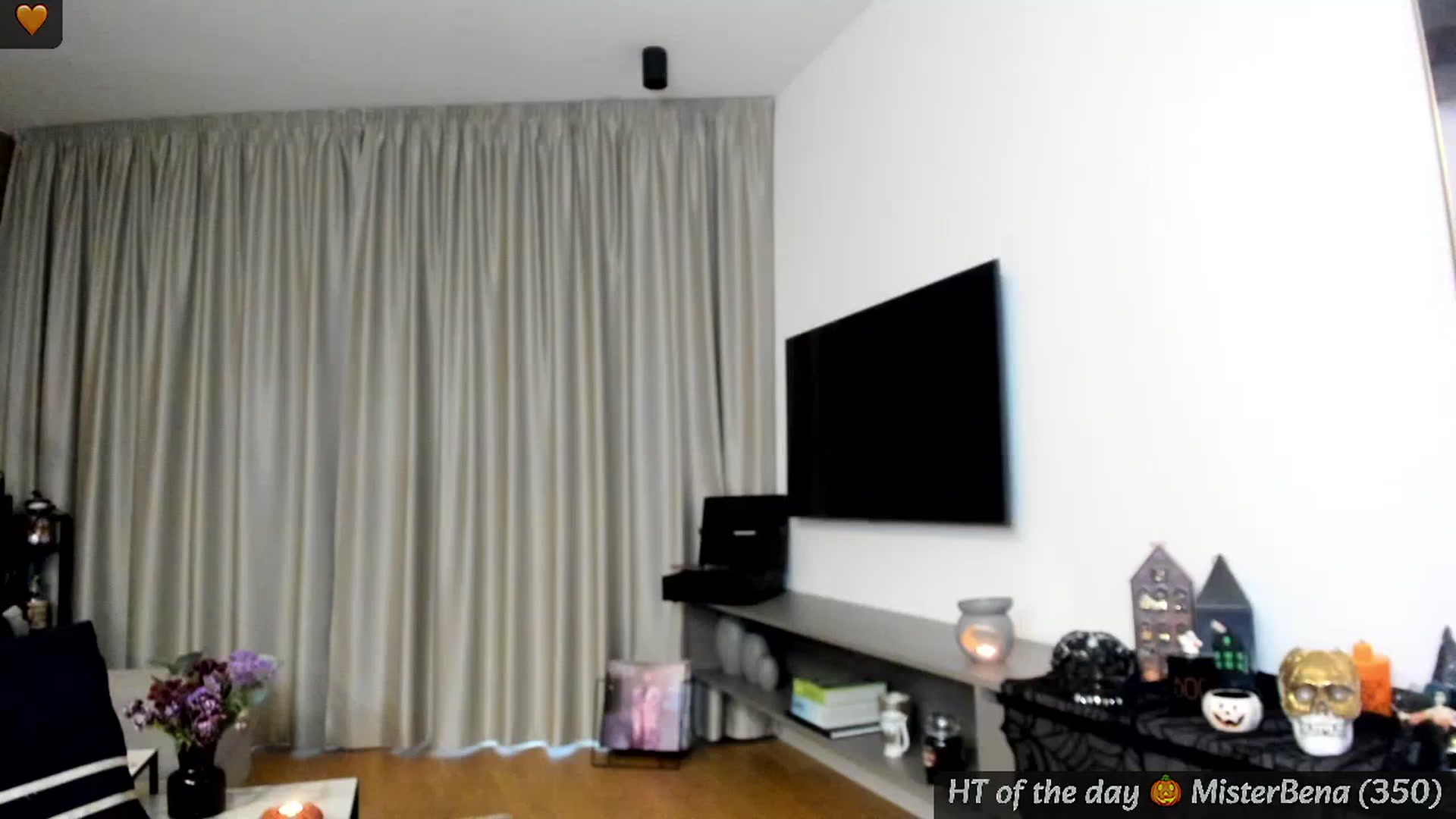 Gallery image thumbnail from Mi_Ha's myfreecams stream on, 10/23/2024, 17:02 image 11 of 20