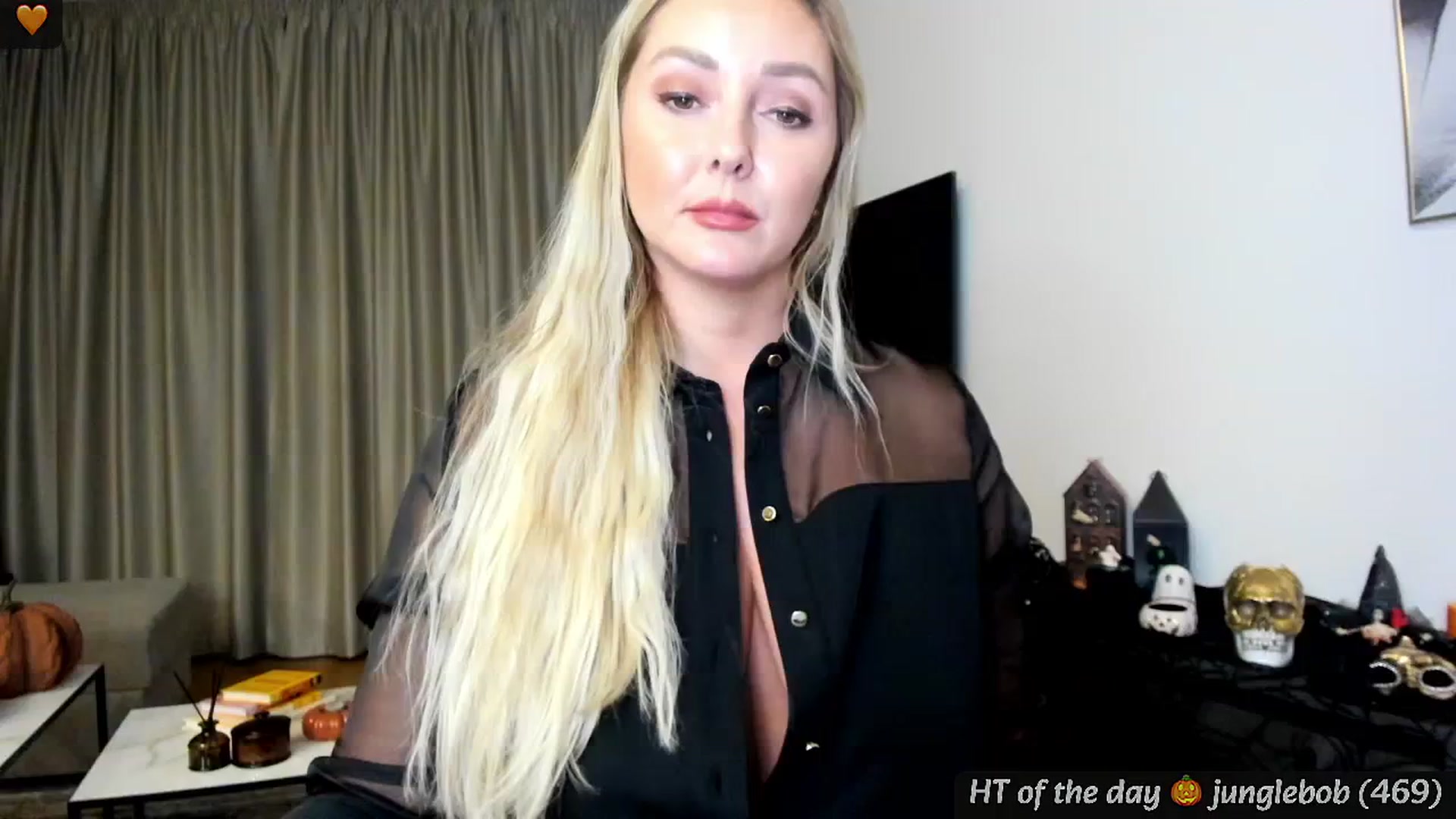 Gallery image thumbnail from Mi_Ha's myfreecams stream on, 10/29/2024, 17:22 image 19 of 20
