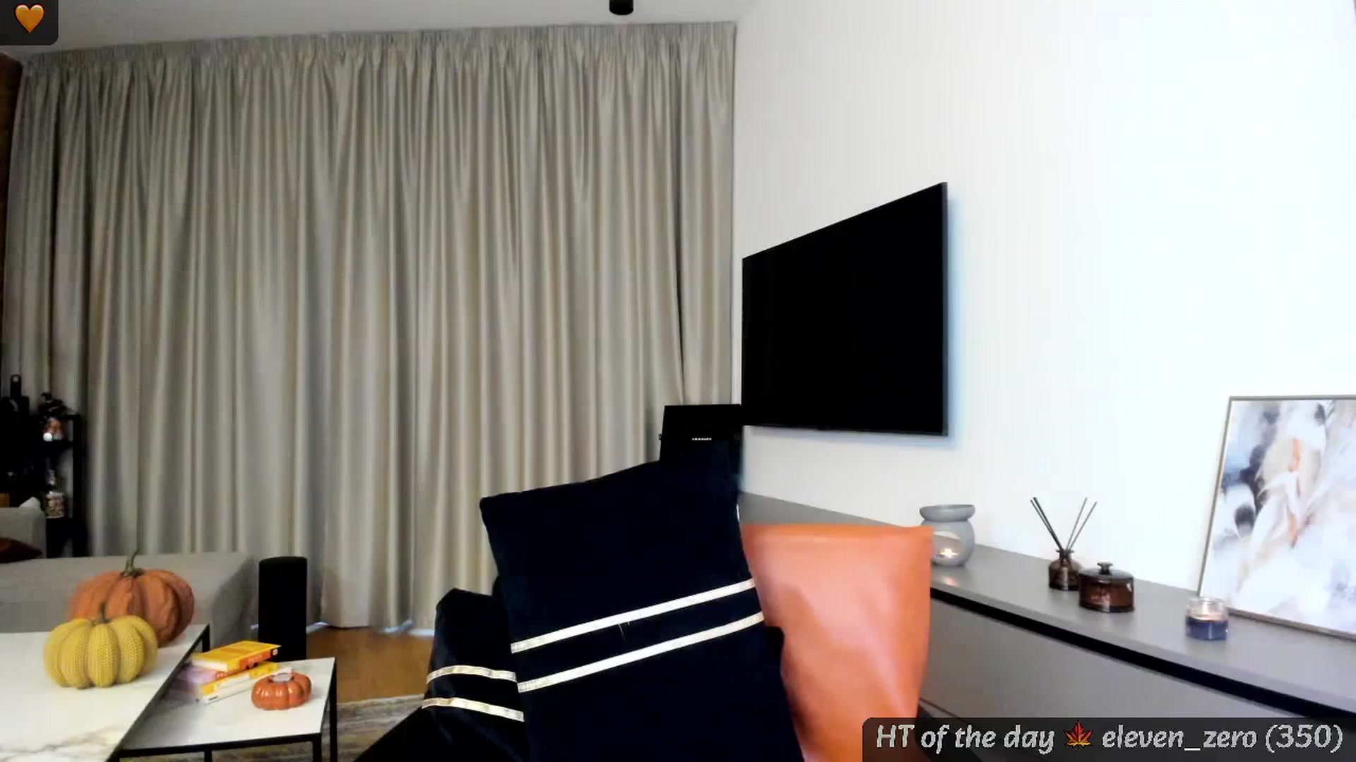 Gallery image thumbnail from Mi_Ha's myfreecams stream on, 11/02/2024, 16:21 image 12 of 20