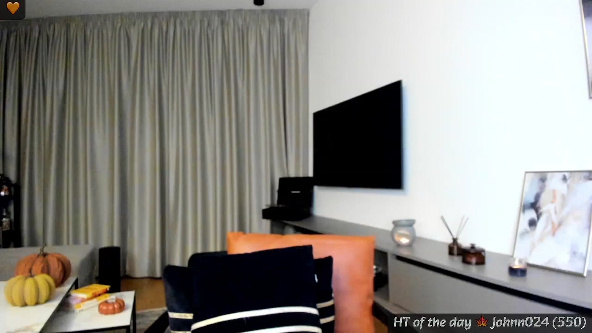 Gallery image thumbnail from Mi_Ha's myfreecams stream on, 11/02/2024, 16:50 image 8 of 20