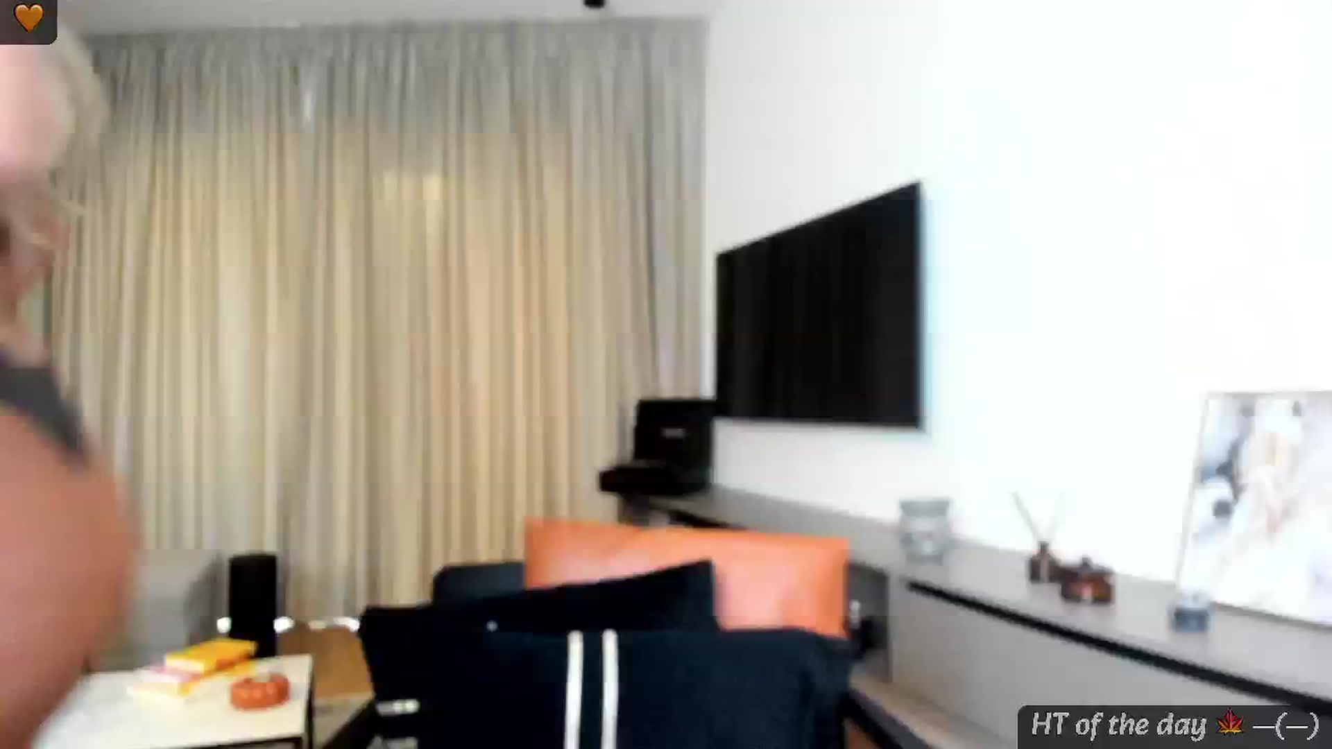 Gallery image thumbnail from Mi_Ha's myfreecams stream on, 11/03/2024, 15:27 image 1 of 20