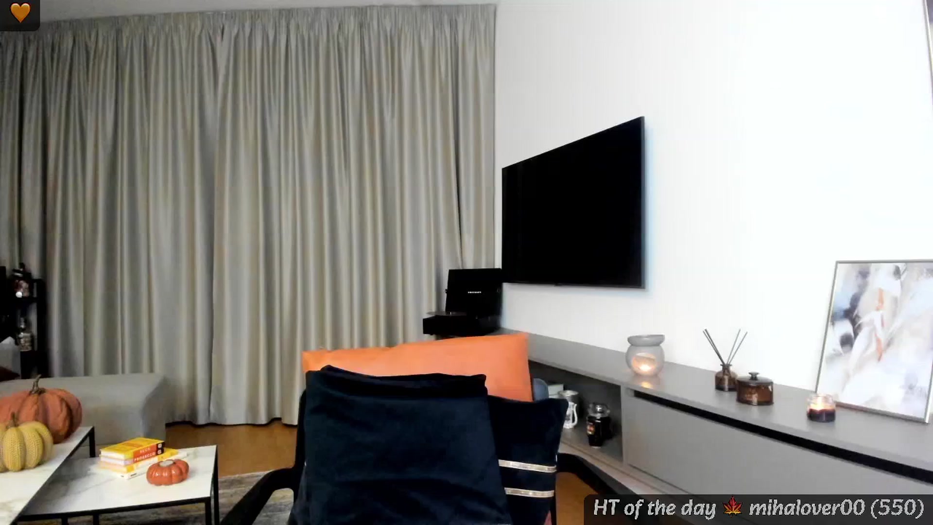 Gallery image thumbnail from Mi_Ha's myfreecams stream on, 11/04/2024, 17:54 image 11 of 20