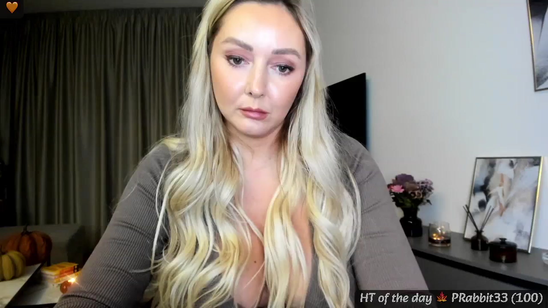 Gallery image thumbnail from Mi_Ha's myfreecams stream on, 11/07/2024, 14:57 image 14 of 20