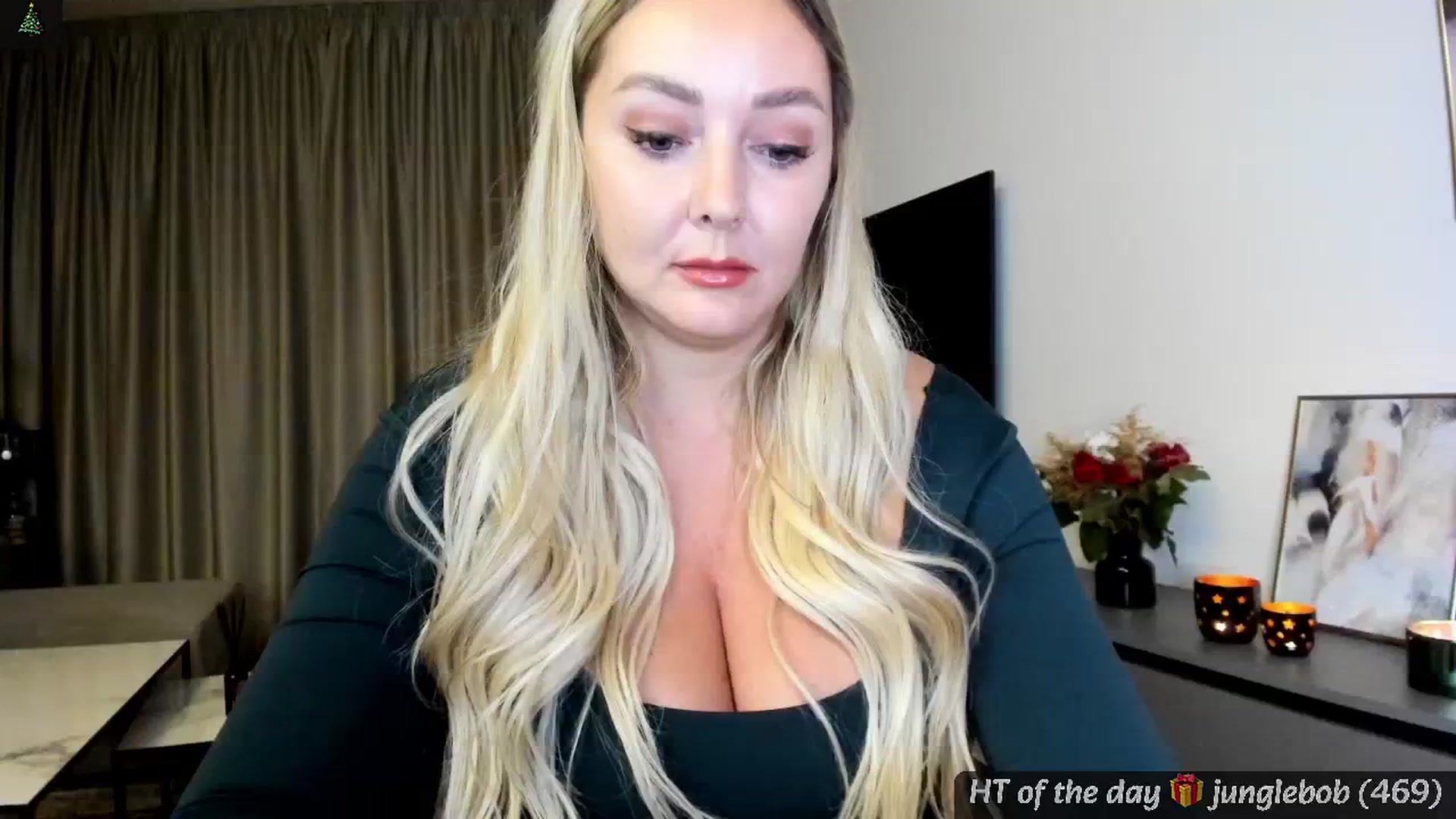 Gallery image thumbnail from Mi_Ha's myfreecams stream on, 12/09/2024, 22:55 image 10 of 20