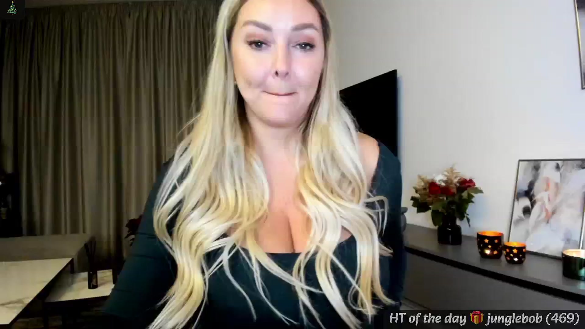 Gallery image thumbnail from Mi_Ha's myfreecams stream on, 12/09/2024, 22:55 image 19 of 20