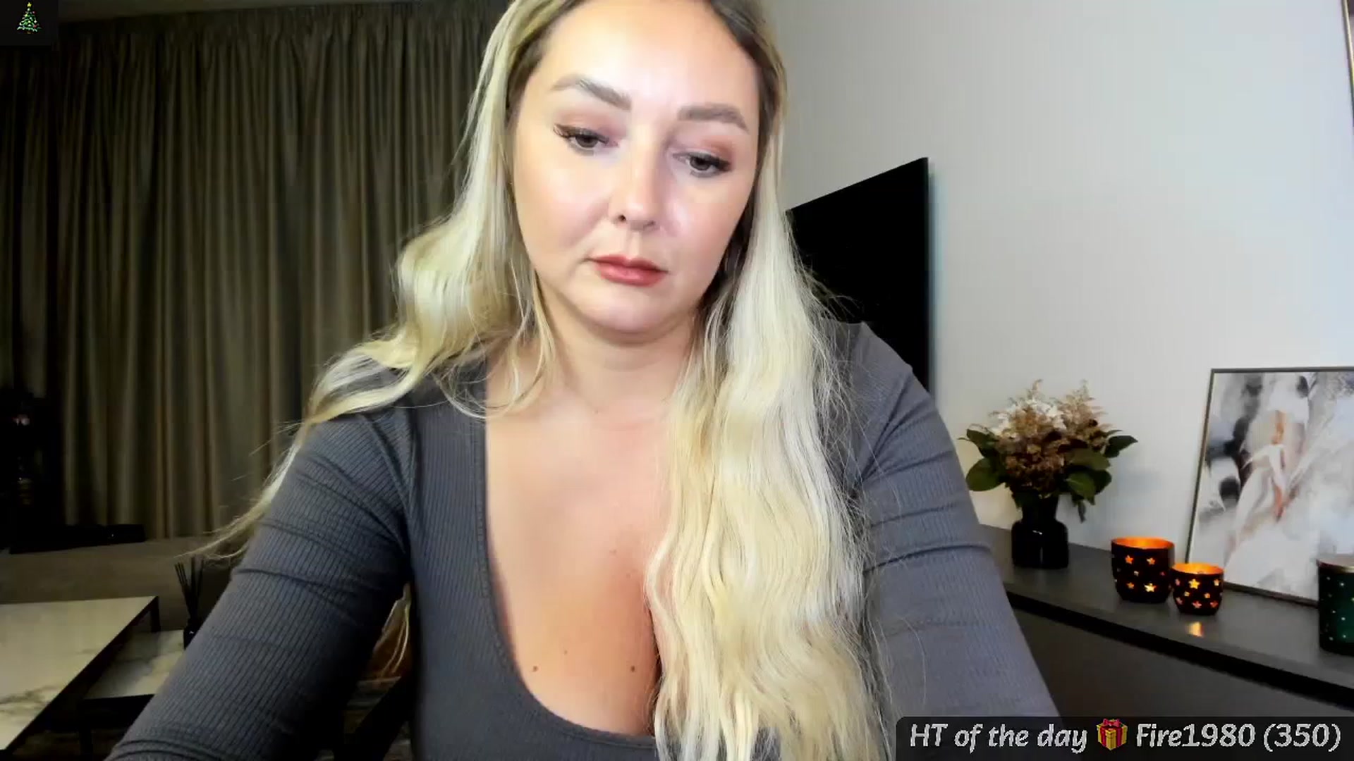 Gallery image thumbnail from Mi_Ha's myfreecams stream on, 12/13/2024, 17:10 image 5 of 20