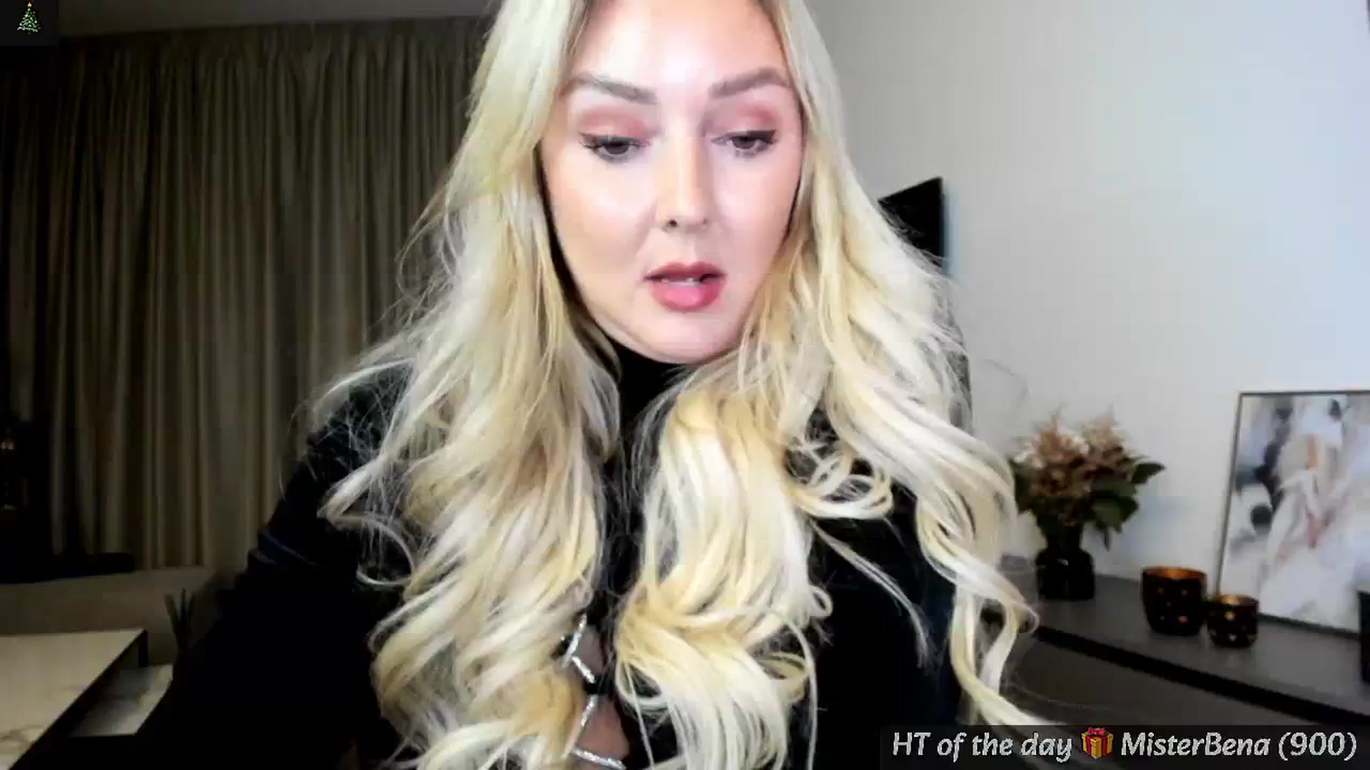 Gallery image thumbnail from Mi_Ha's myfreecams stream on, 12/14/2024, 17:03 image 19 of 20