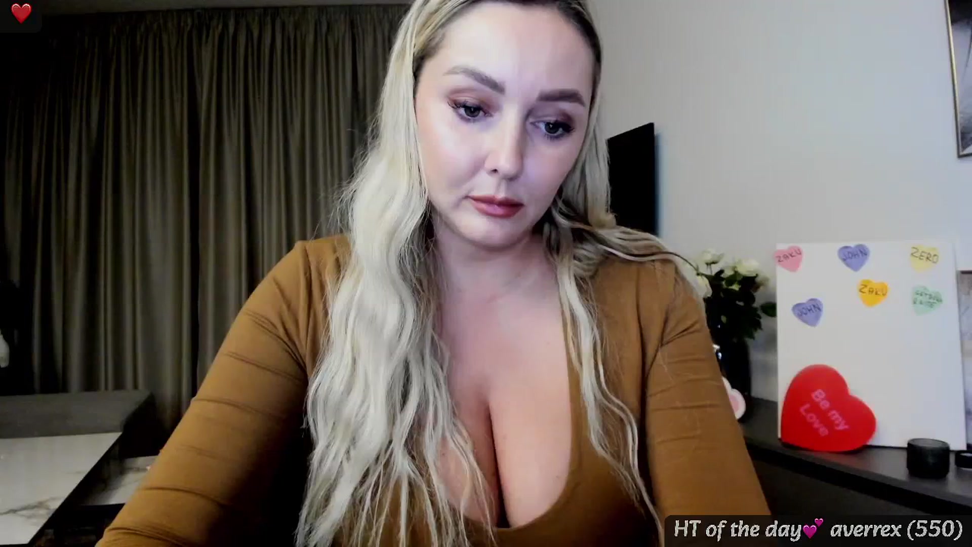 Gallery image thumbnail from Mi_Ha's myfreecams stream on, 02/04/2025, 22:20 image 12 of 20