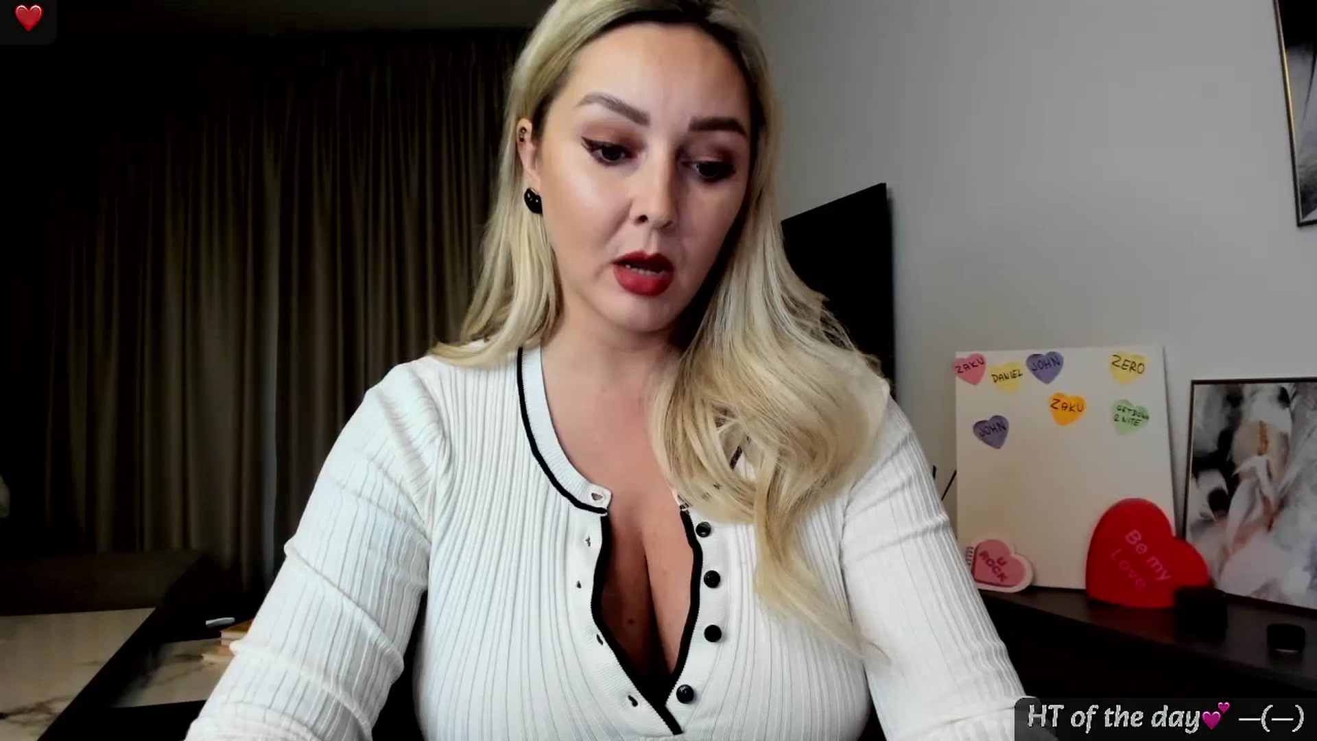 Gallery image thumbnail from Mi_Ha's myfreecams stream on, 02/06/2025, 15:28 image 2 of 20