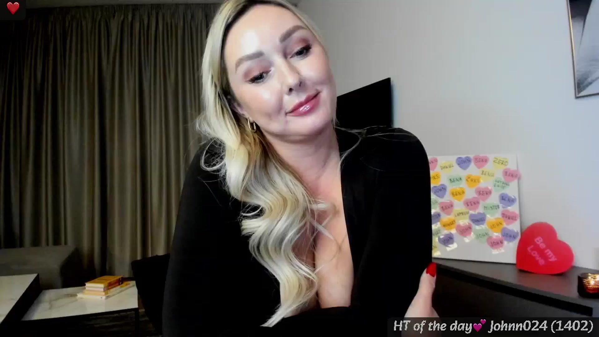 Gallery image thumbnail from Mi_Ha's myfreecams stream on, 02/11/2025, 17:28 image 16 of 20