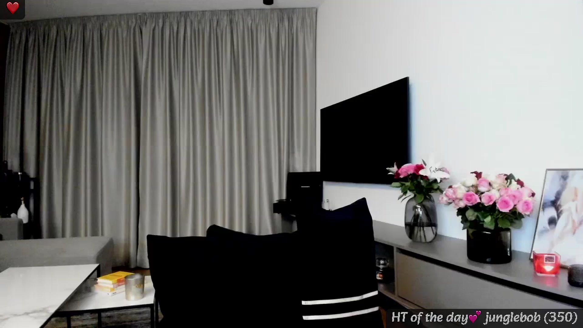 Gallery image thumbnail from Mi_Ha's myfreecams stream on, 02/17/2025, 22:05 image 10 of 20