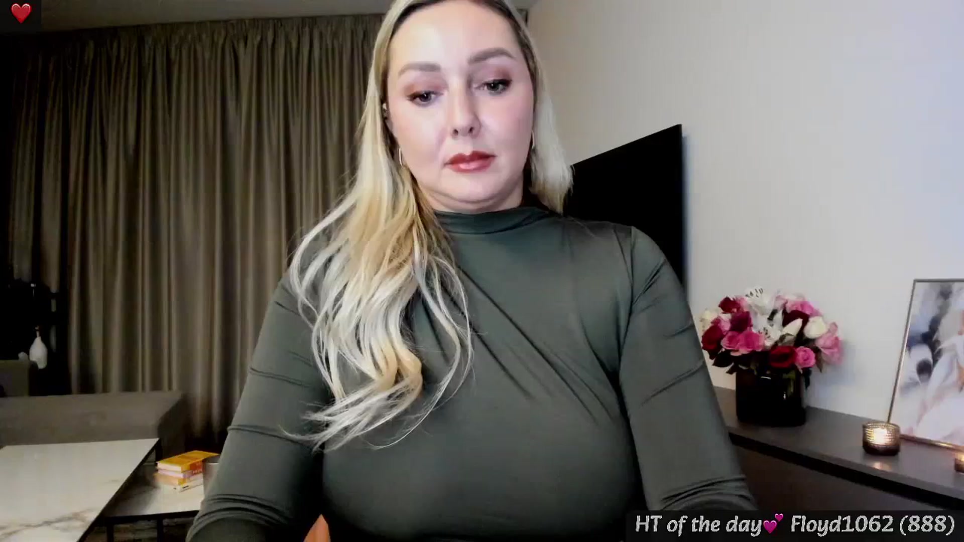 Gallery image thumbnail from Mi_Ha's myfreecams stream on, 02/20/2025, 22:48 image 9 of 20