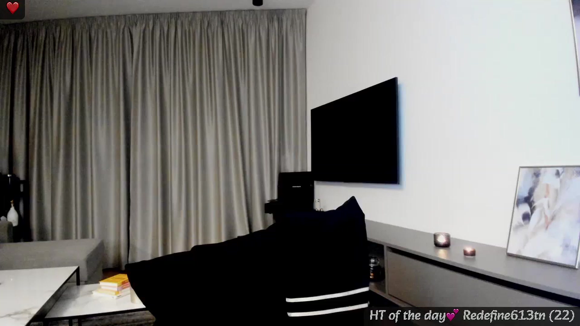 Gallery image thumbnail from Mi_Ha's myfreecams stream on, 02/24/2025, 21:33 image 3 of 20