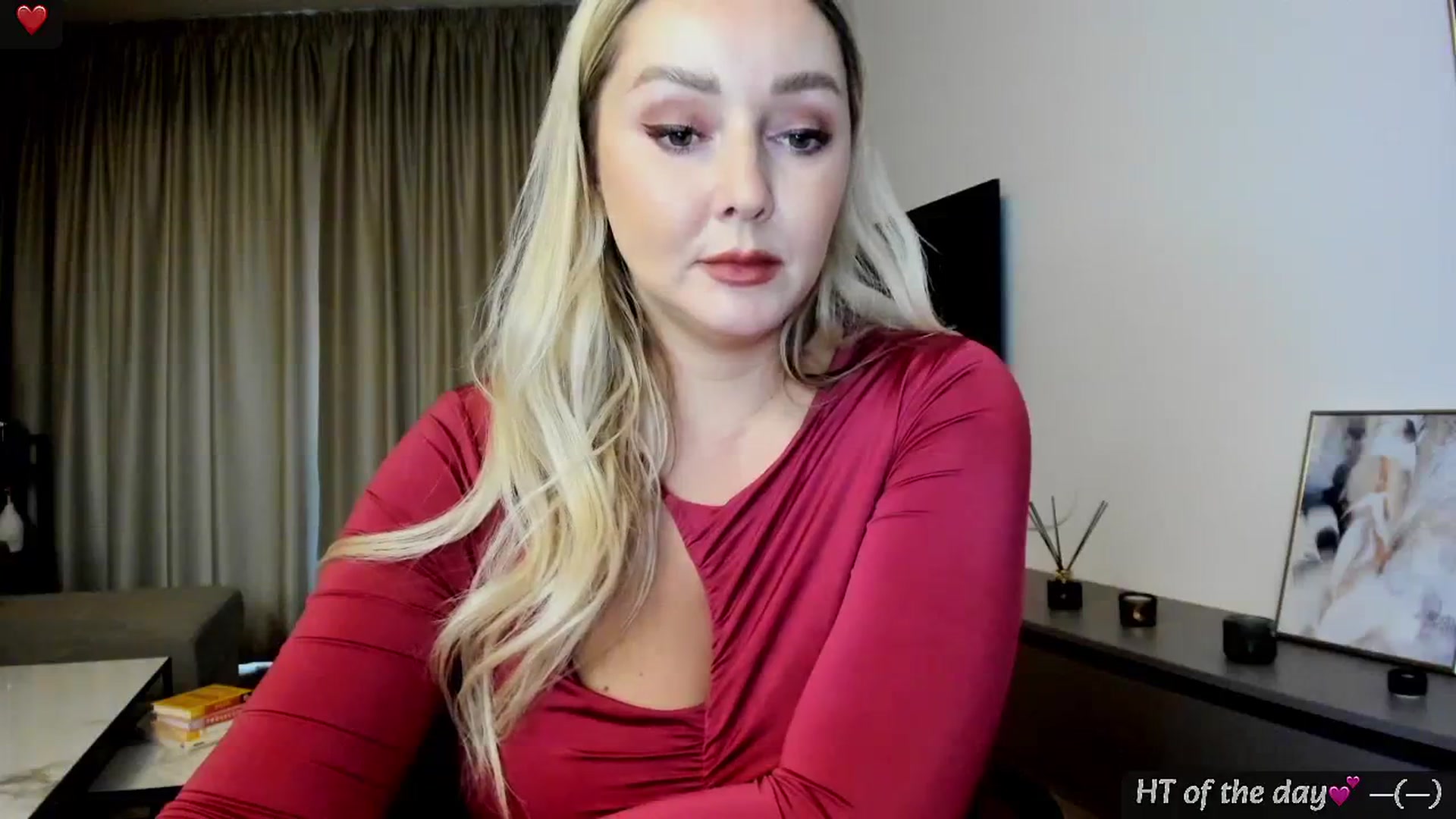 Gallery image thumbnail from Mi_Ha's myfreecams stream on, 02/26/2025, 14:07 image 16 of 20
