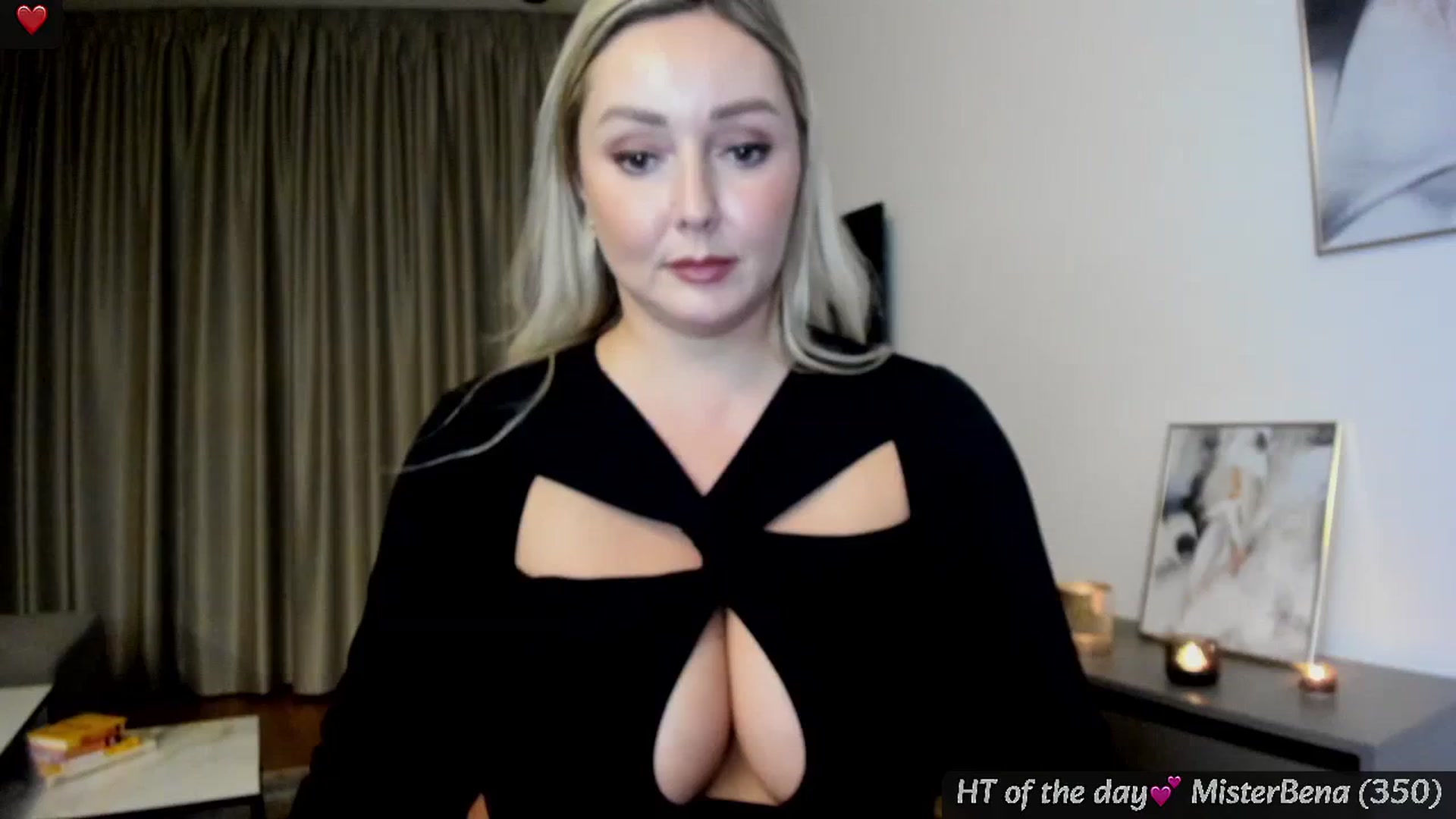 Gallery image thumbnail from Mi_Ha's myfreecams stream on, 02/27/2025, 17:26 image 11 of 20
