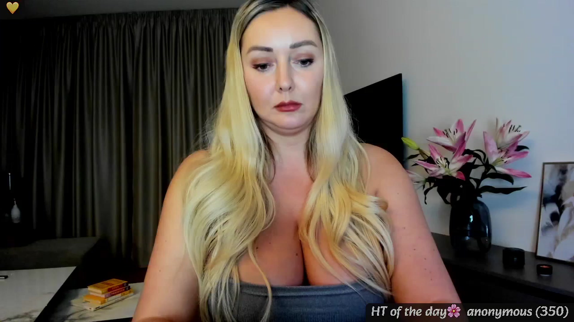 Gallery image thumbnail from Mi_Ha's myfreecams stream on, 05/29/2025, 21:45 image 10 of 20