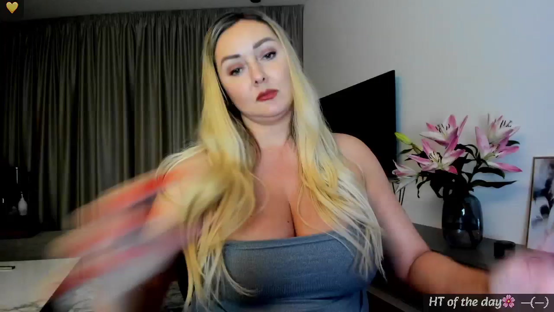 Gallery image thumbnail from Mi_Ha's myfreecams stream on, 05/29/2025, 21:45 image 4 of 20
