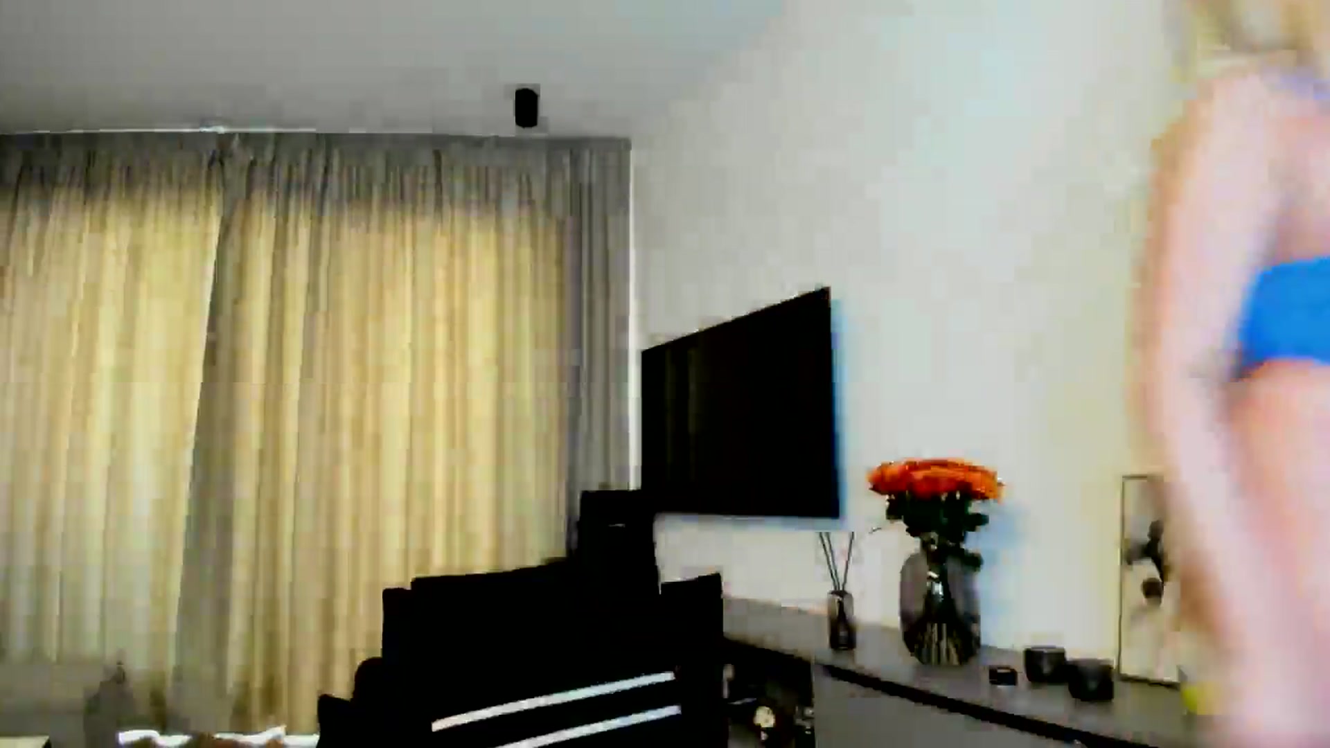 Gallery image thumbnail from Mi_Ha's myfreecams stream on, 06/21/2025, 14:25 image 3 of 20
