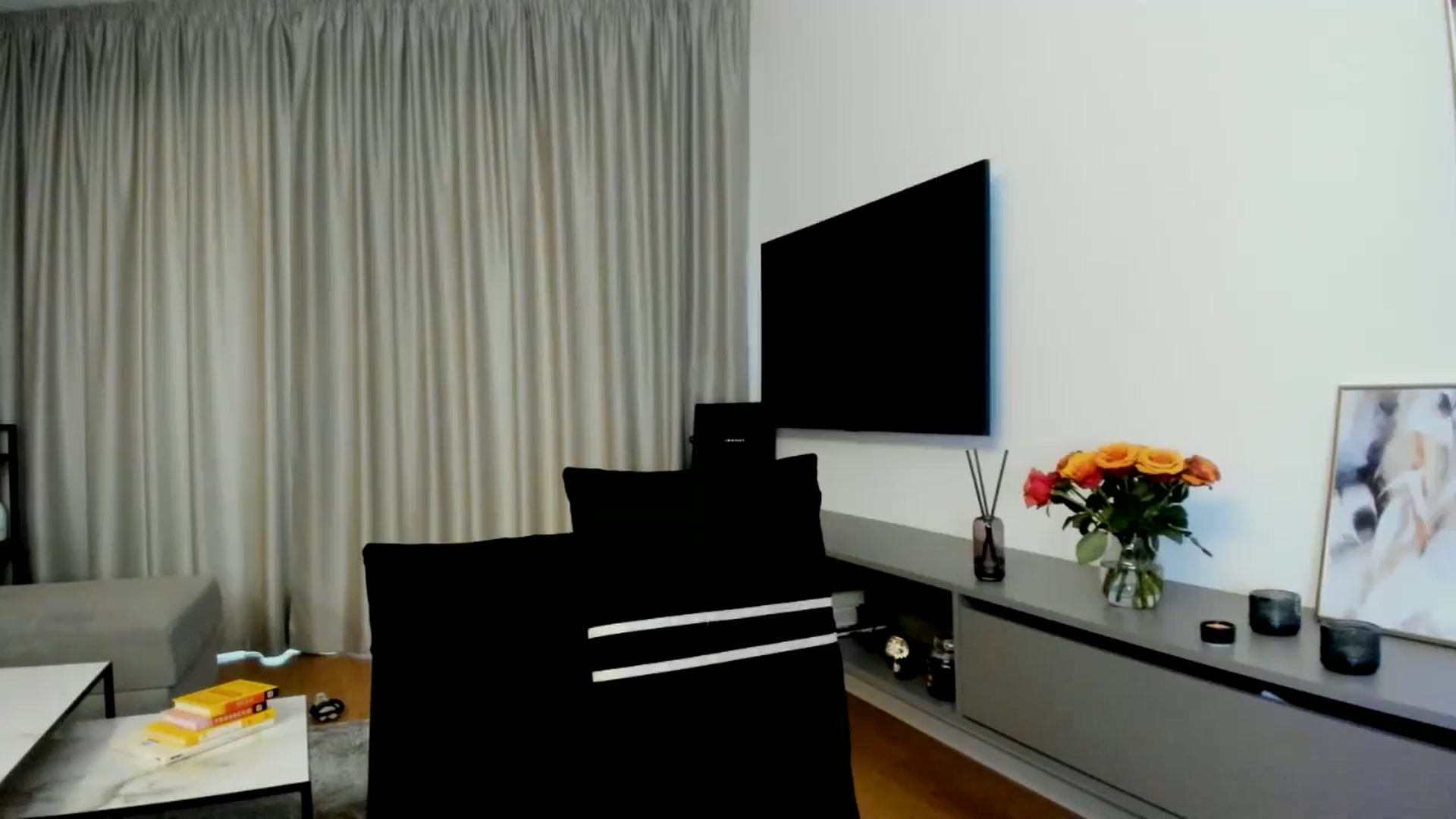 Gallery image thumbnail from Mi_Ha's myfreecams stream on, 06/24/2025, 16:52 image 20 of 20