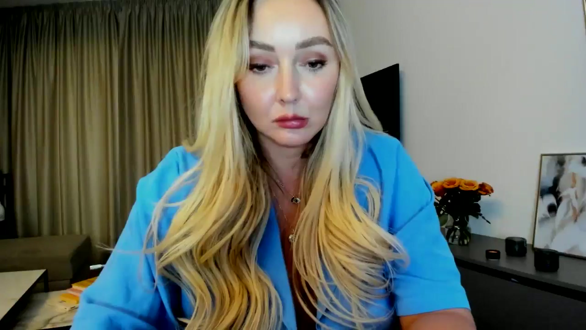 Gallery image thumbnail from Mi_Ha's myfreecams stream on, 06/24/2025, 16:52 image 19 of 20