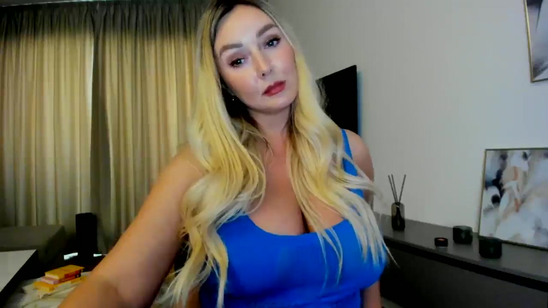 Gallery image thumbnail from Mi_Ha's myfreecams stream on, 07/02/2025, 14:20 image 20 of 20