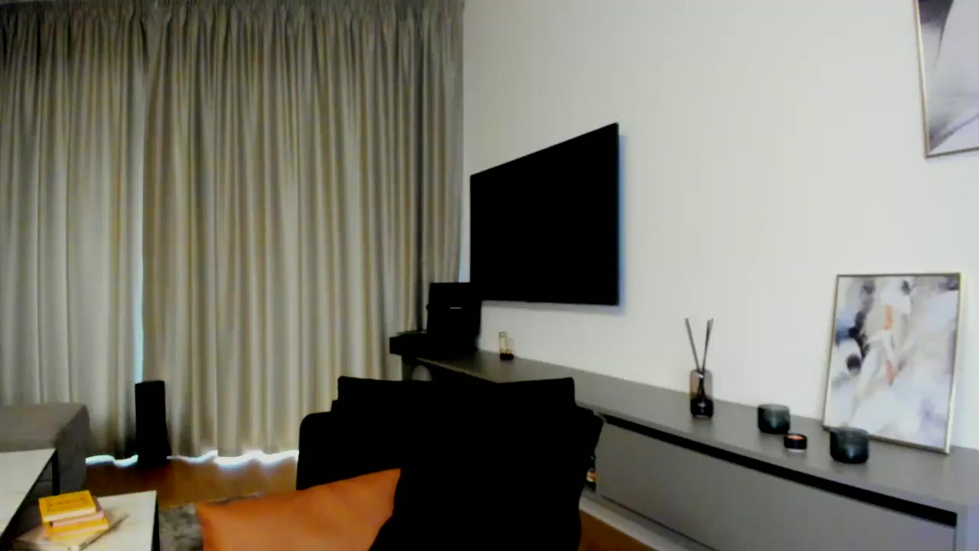 Gallery image thumbnail from Mi_Ha's myfreecams stream on, 07/03/2025, 15:40 image 4 of 20
