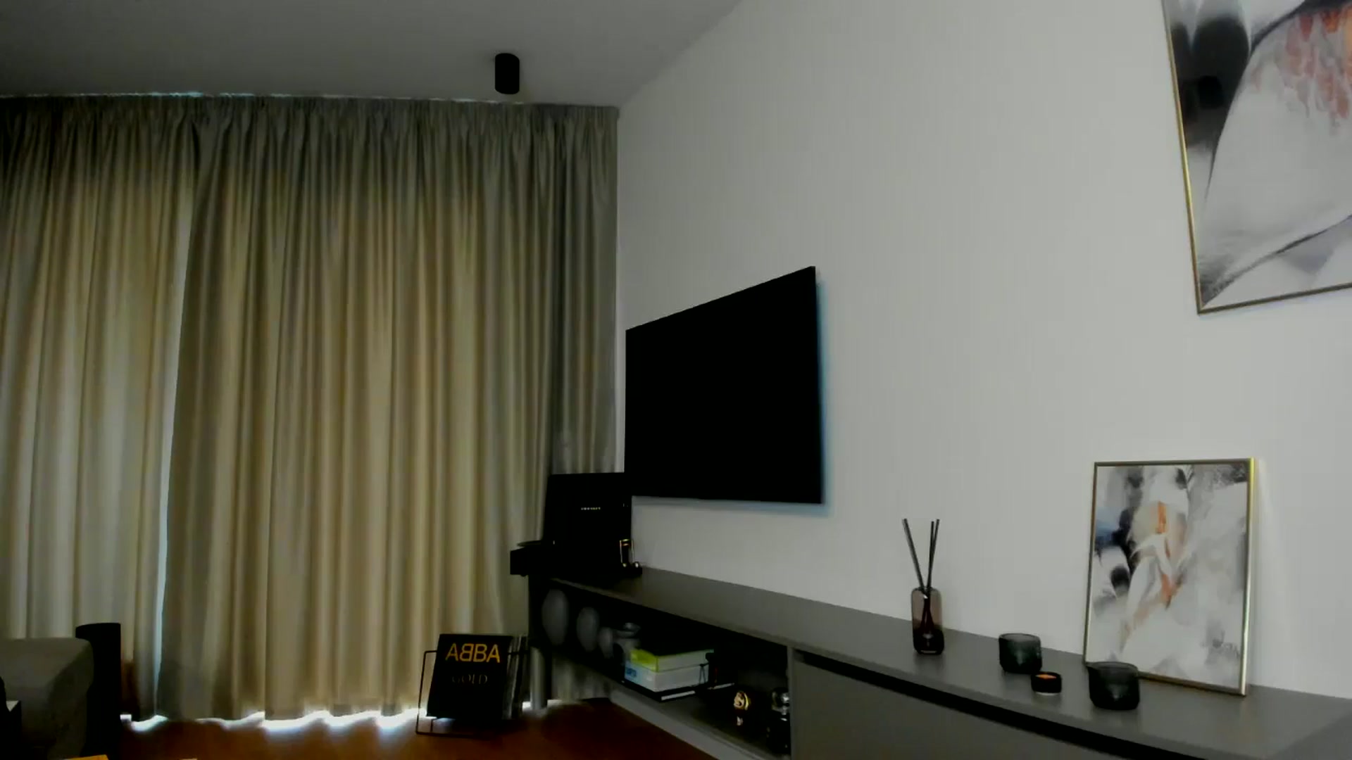 Gallery image thumbnail from Mi_Ha's myfreecams stream on, 07/09/2025, 14:35 image 15 of 20