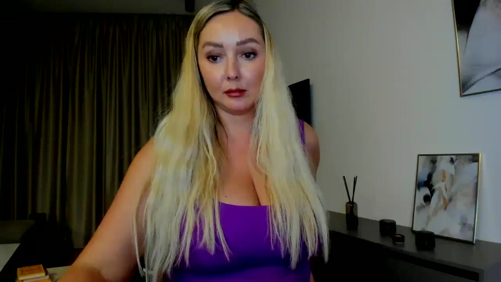 Gallery image thumbnail from Mi_Ha's myfreecams stream on, 07/09/2025, 21:30 image 8 of 20