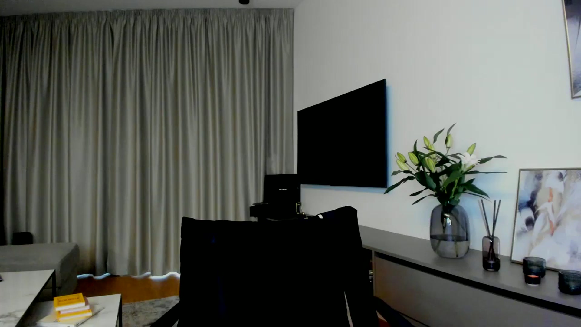Gallery image thumbnail from Mi_Ha's myfreecams stream on, 07/12/2025, 15:17 image 14 of 20