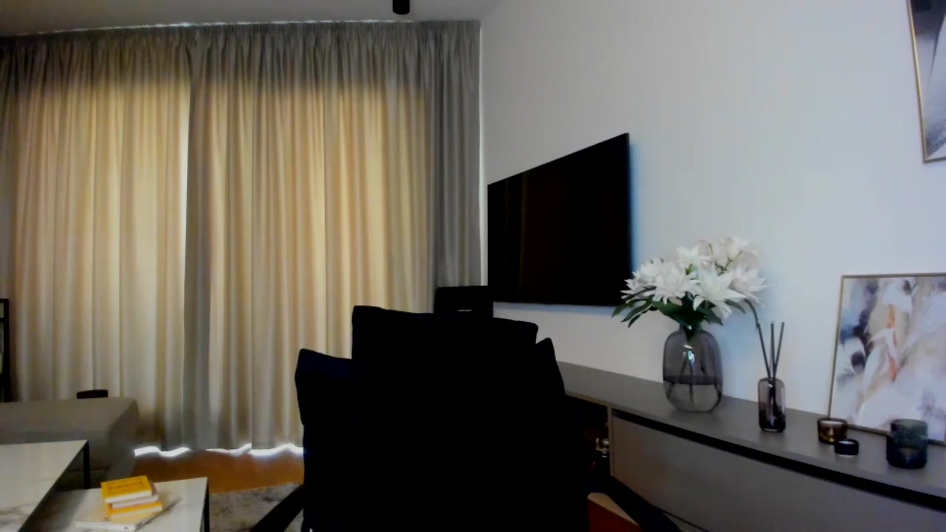 Gallery image thumbnail from Mi_Ha's myfreecams stream on, 07/19/2025, 15:06 image 11 of 20