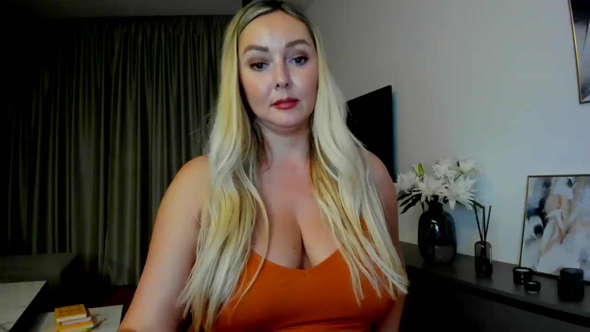 Gallery image thumbnail from Mi_Ha's myfreecams stream on, 07/20/2025, 21:57 image 1 of 20